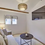 Résidense au coeur de Paris by Studio prestige
